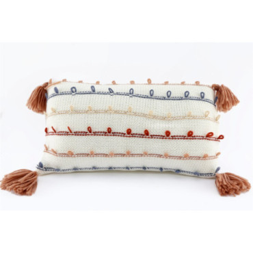 Coussin rectangulaire rayé avec pompons