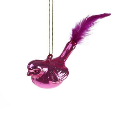 Oiseau avec plume rose