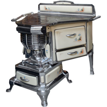 Cuisinière ancienne